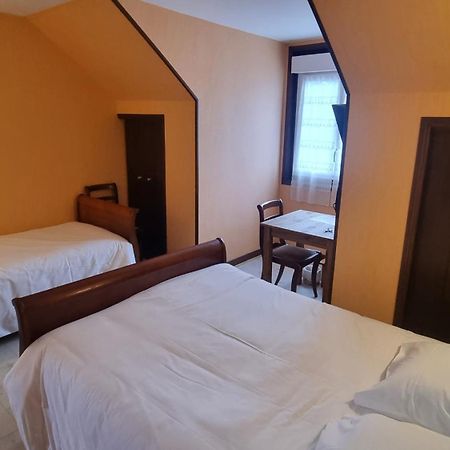 Logis Relais Des Monedieres Seilhac Exterior photo